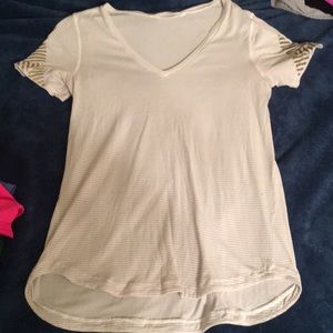 Lululemon tee size 8
